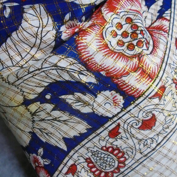 Fringed Shawl with Lots of Metallic Gold NWOT - Hippie Boho Bohemian Scarf - Picture 5 of 10